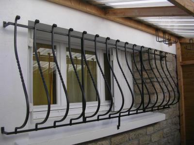 Grilles de protection metallique pour fenetres a baie mahault en guadeloupe